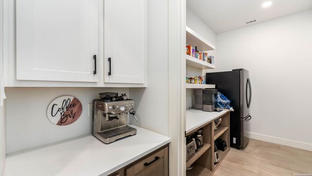 729 Fossil Springs, Bulverde, TX 78163