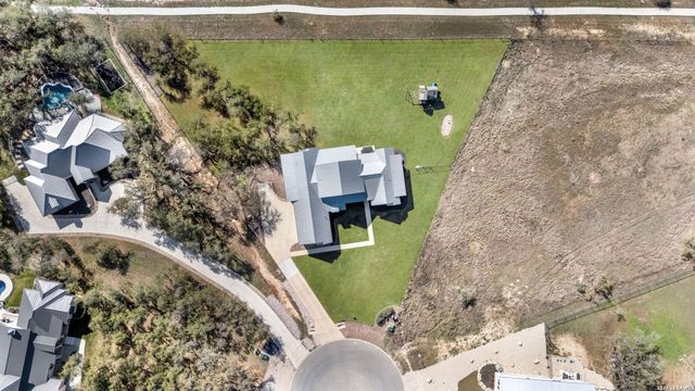 729 Fossil Springs, Bulverde, TX 78163