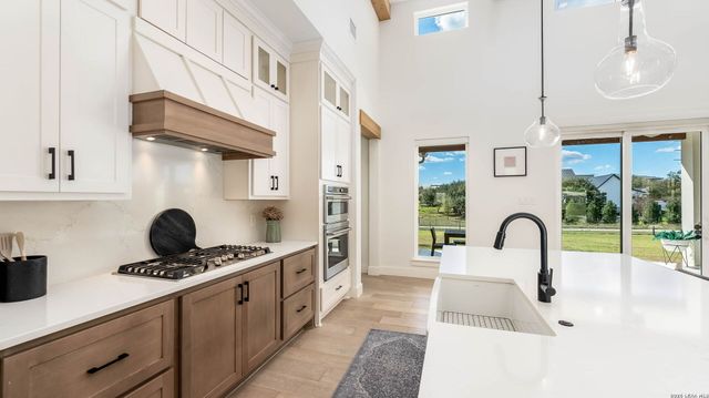 729 Fossil Springs, Bulverde, TX 78163