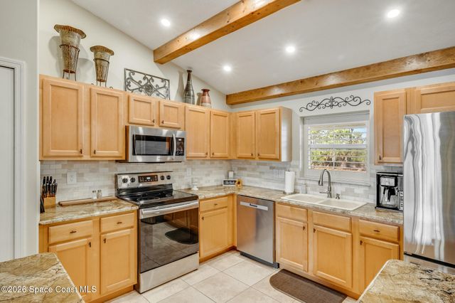 1516 Eagles Circle, Sebastian, FL 32958