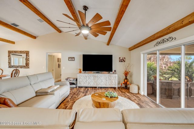 1516 Eagles Circle, Sebastian, FL 32958