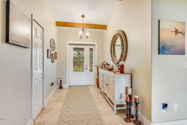 1516 Eagles Circle, Sebastian, FL 32958