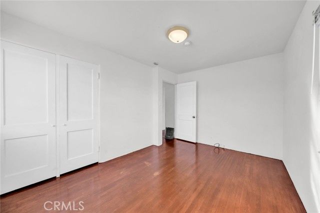 8843 De Haviland, Los Angeles, CA 90045