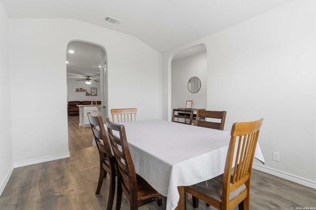 131 Festive Coquette, San Antonio, TX 78253