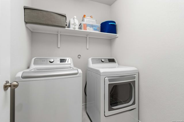 131 Festive Coquette, San Antonio, TX 78253