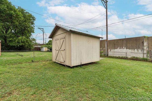 4691 S Winston Avenue, Tulsa, OK 74135