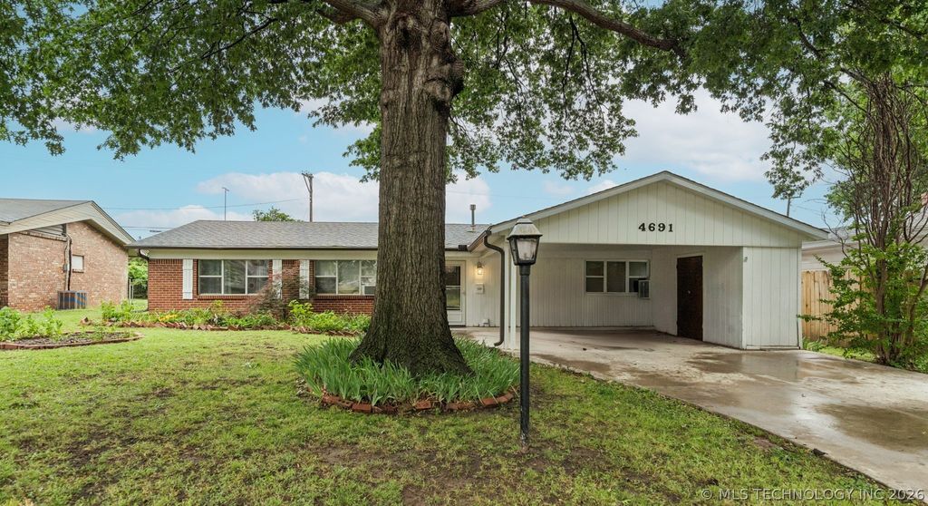 4691 S Winston Avenue, Tulsa, OK 74135