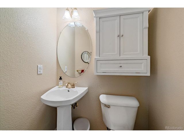 9609 Independence Dr, Westminster, CO 80021