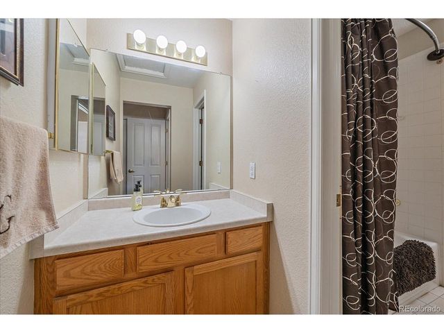 9609 Independence Dr, Westminster, CO 80021