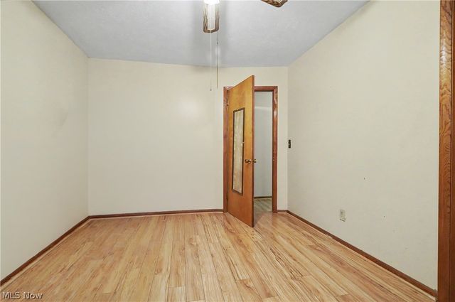 4250 Herr Fieldhouse Road, Southington, OH 44470