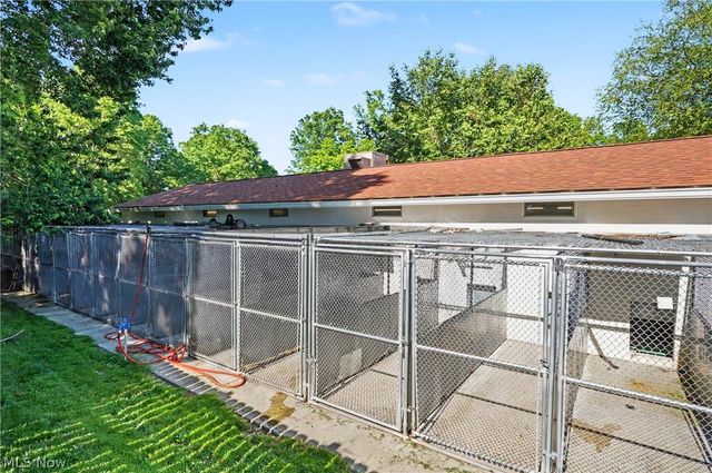 4250 Herr Fieldhouse Road, Southington, OH 44470