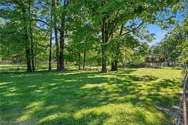 4250 Herr Fieldhouse Road, Southington, OH 44470