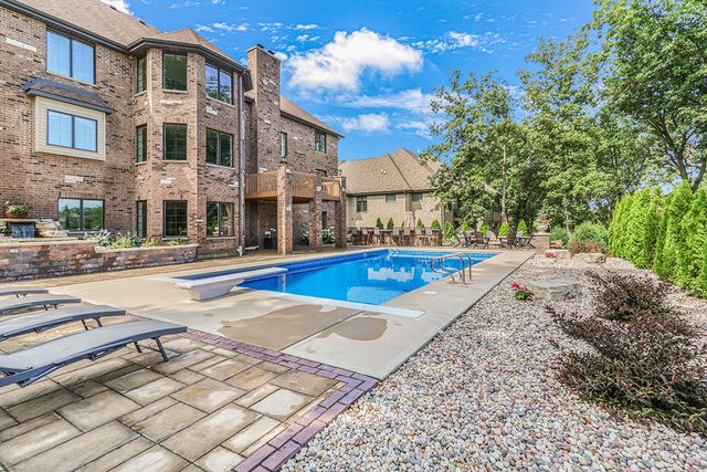 14151 131st Street, Lemont, IL 60439