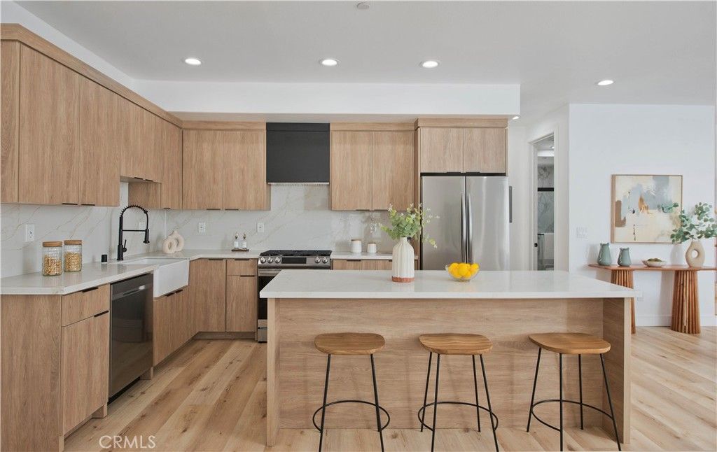 542 N Serrano Avenue, Los Angeles, CA 90004 — photo 5