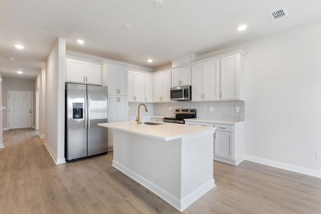 730 Ebb Tide Rd., Little River, SC 29566