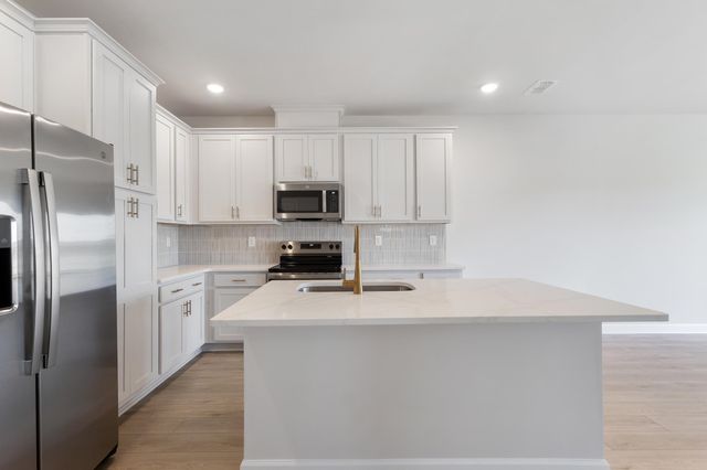 730 Ebb Tide Rd., Little River, SC 29566
