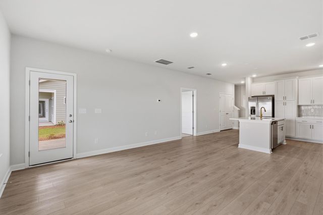 730 Ebb Tide Rd., Little River, SC 29566
