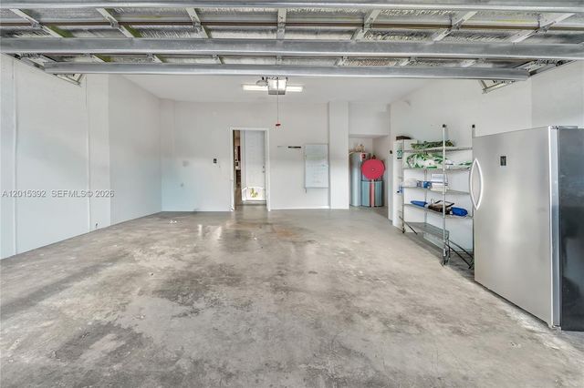 7903 NW 105th Ave, Doral, FL 33178