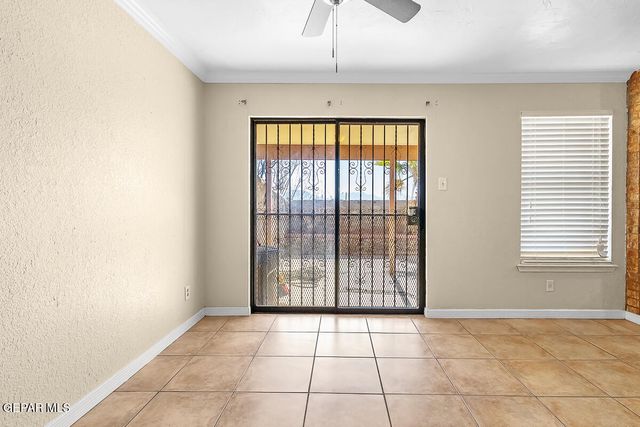 150 Silver Shadow Drive D, El Paso, TX 79912