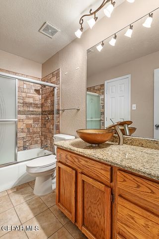 150 Silver Shadow Drive D, El Paso, TX 79912