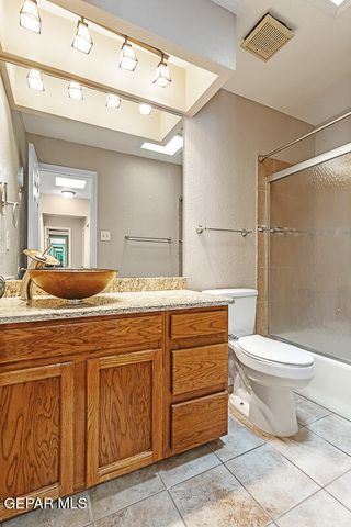 150 Silver Shadow Drive D, El Paso, TX 79912