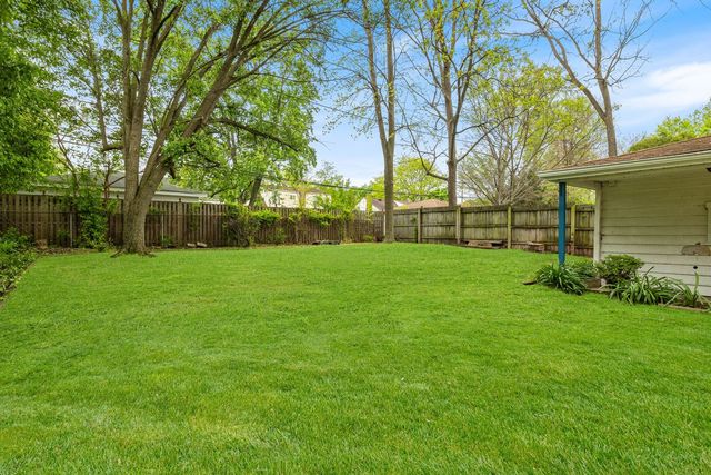 2619 Alexander Street, Homewood, IL 60430