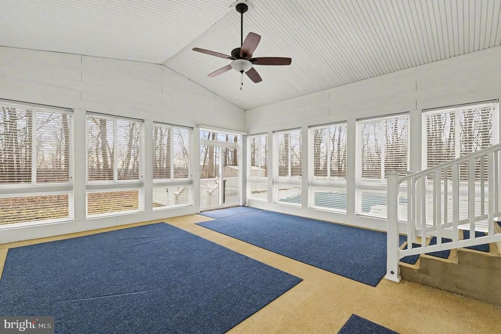 Image 19 of property listing at 1645 TIMBER SUMMIT DR, Westminster, MD 21157