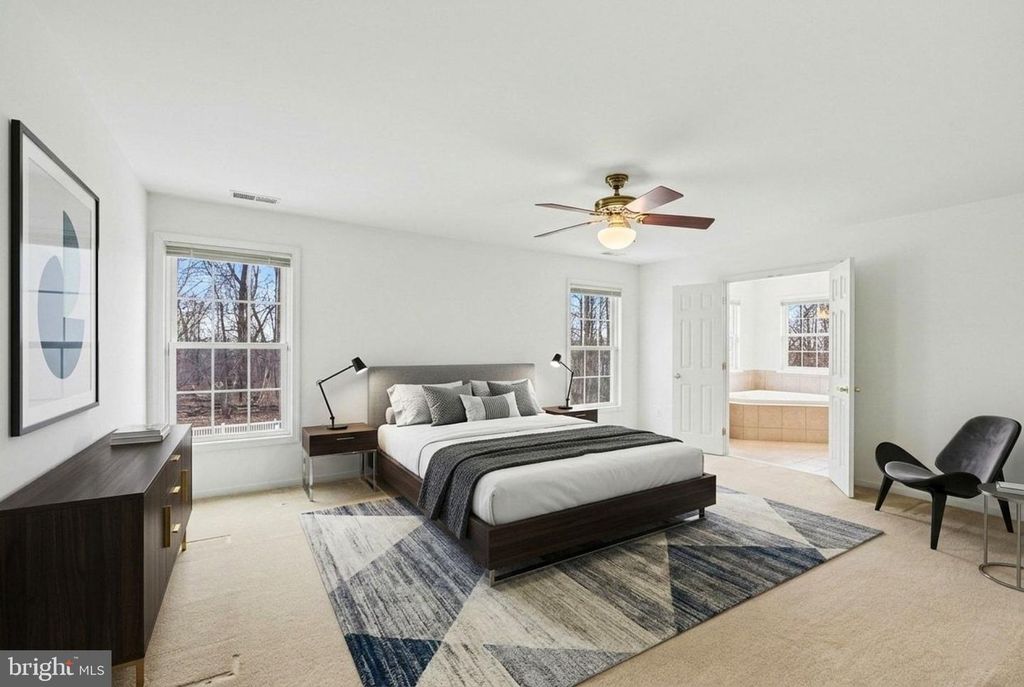 Image 21 of property listing at 1645 TIMBER SUMMIT DR, Westminster, MD 21157