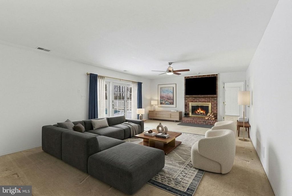 Image 31 of property listing at 1645 TIMBER SUMMIT DR, Westminster, MD 21157