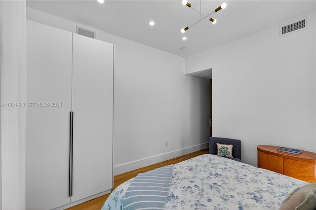 1109 Almeria Ave, Coral Gables, FL 33134