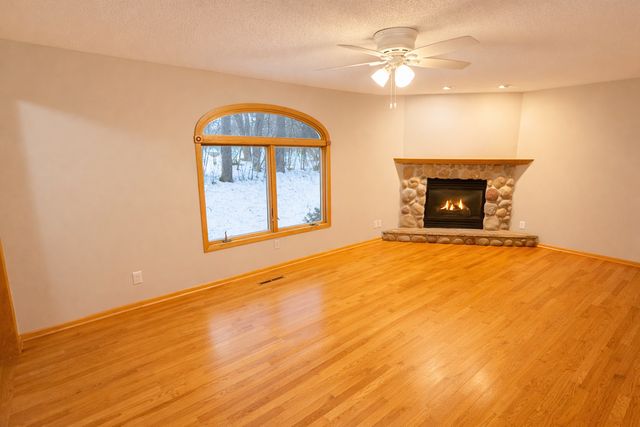 7661 208th Street N, Forest Lake, MN 55025