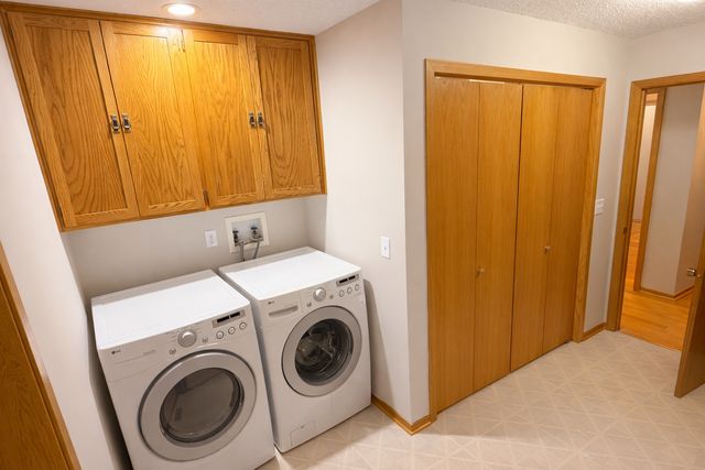 7661 208th Street N, Forest Lake, MN 55025