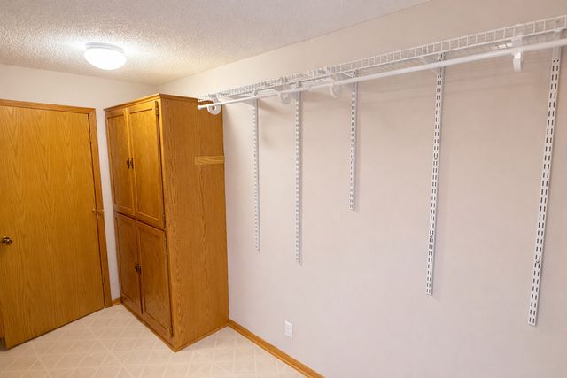 7661 208th Street N, Forest Lake, MN 55025