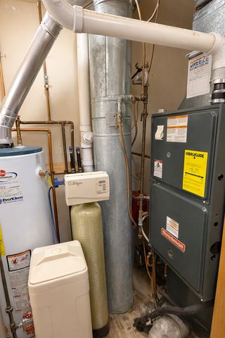 7661 208th Street N, Forest Lake, MN 55025