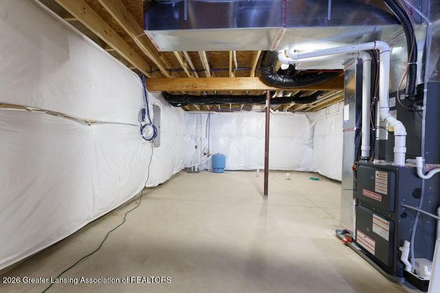 15317 Sherwood Lane, Lansing, MI 48906