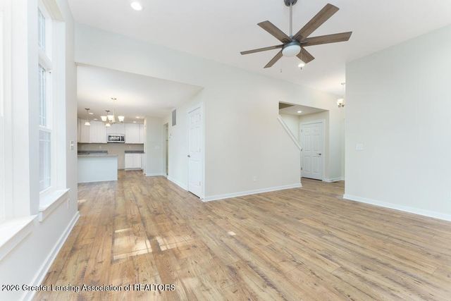 15317 Sherwood Lane, Lansing, MI 48906