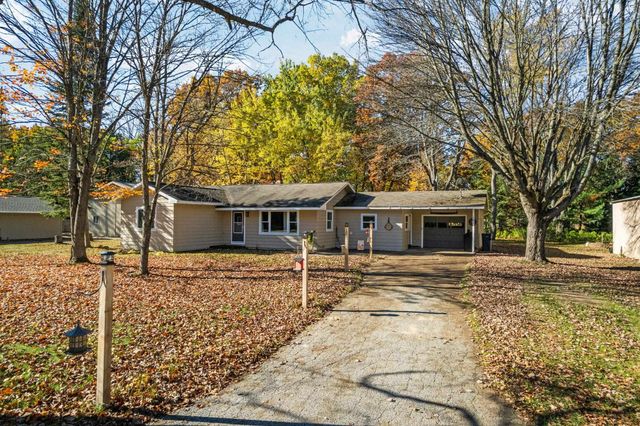 181 N Park Street, Lake City, MI 49651