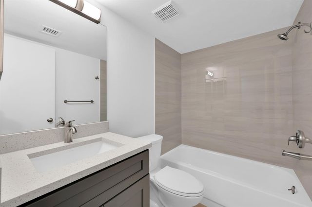 12962 Briarlake Drive 202, West Palm Beach, FL 33418