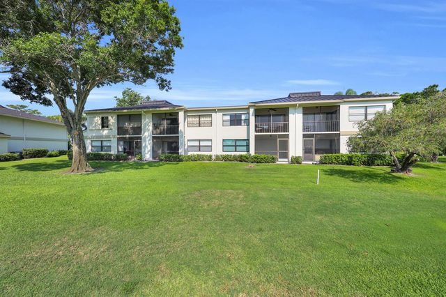 12962 Briarlake Drive 202, West Palm Beach, FL 33418