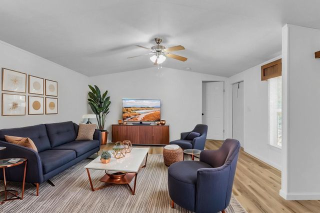 550 Windwood Drive, Livingston, TX 77351