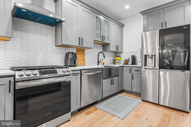 2030 S 22ND ST, Philadelphia, PA 19145