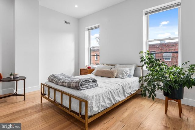 2030 S 22ND ST, Philadelphia, PA 19145