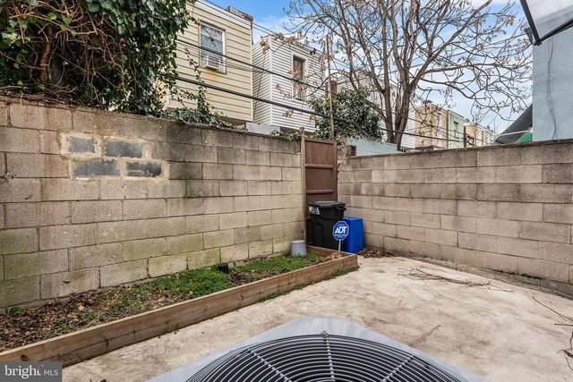 2030 S 22ND ST, Philadelphia, PA 19145