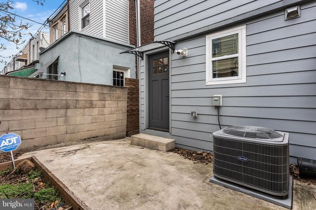 2030 S 22ND ST, Philadelphia, PA 19145