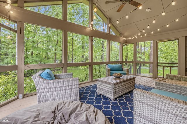 1122 Bitterwood Court, Columbus, IN 47201