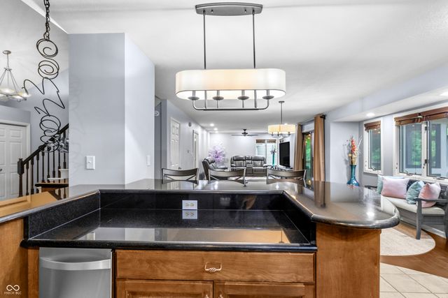 1122 Bitterwood Court, Columbus, IN 47201