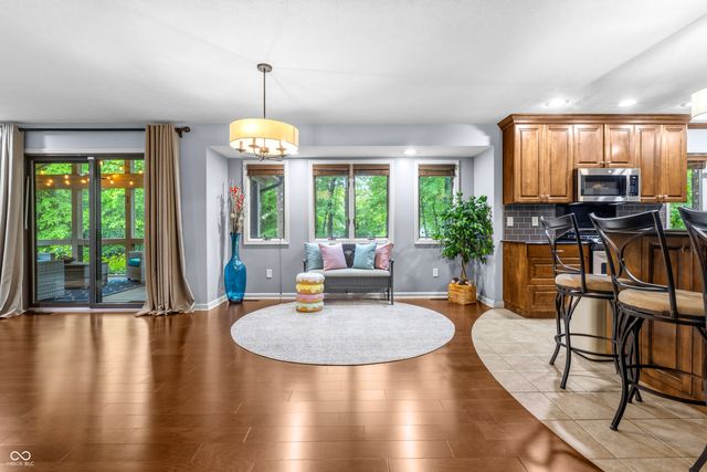 1122 Bitterwood Court, Columbus, IN 47201