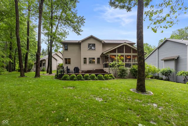 1122 Bitterwood Court, Columbus, IN 47201