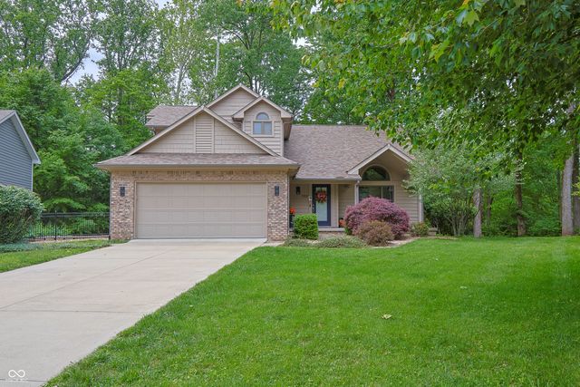 1122 Bitterwood Court, Columbus, IN 47201