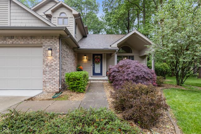 1122 Bitterwood Court, Columbus, IN 47201